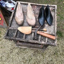 Atrezzi delle varie e vecchie professioni