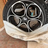 Cerchi Stelvio quadrifoglio