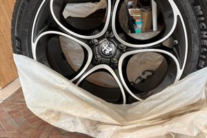 Cerchi Stelvio quadrifoglio