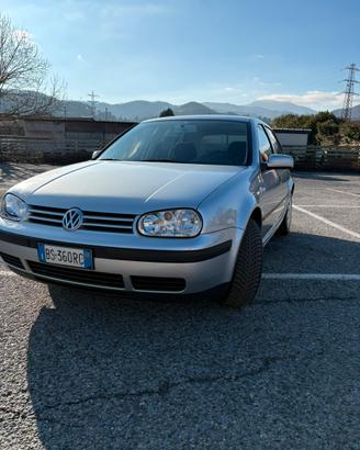 Golf 4 serie ok neopatentato
