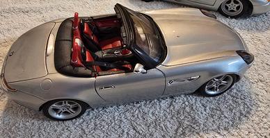 BMW Z8 burago 1/18
