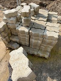 Mattoni AUTOBLOCCANTI