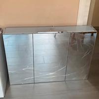 Specchiera da bagno contenitrice