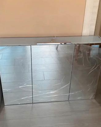 Specchiera da bagno contenitrice