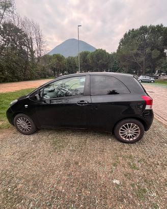 Toyota Yaris cambio automatico