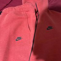 Tuta nike tech rossa completa
