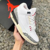 Jordan 3 RetroWhite Cement re.