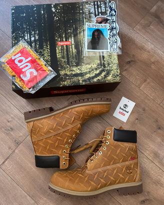 Supreme Timberland 6 Inch Premium Boot Wheat