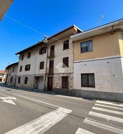 CASA SEMINDIPENDENTE A SAN MAURIZIO CANAVESE