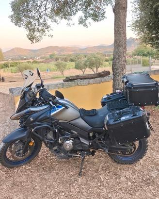 Suzuki V-Strom 650XT 2021 + Tagliando Suzuki + KIT