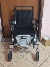 Sedia a rotelle elettrica