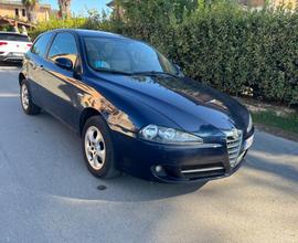 Alfa Romeo 147 1.9 JTD M-JET 16V 3 porte Dist.
