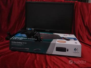 Monitor tastiera/mouse cuffie/microfono computer