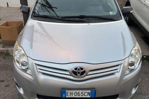TOYOTA Auris 2ª serie - 2011