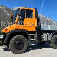 UNIMOG U400 / 238 Cv. = Patente B