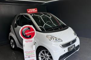 Smart ForTwo 1.0 MHD 71 CV Passion IDROGUIDA 2013