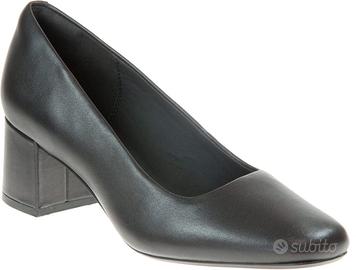 Décolleté pelle nera, n. 38 [Clarks]