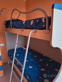 Letto a castello praticamente nuovo