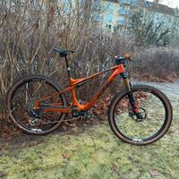 KTM macina scarp sx exsonic