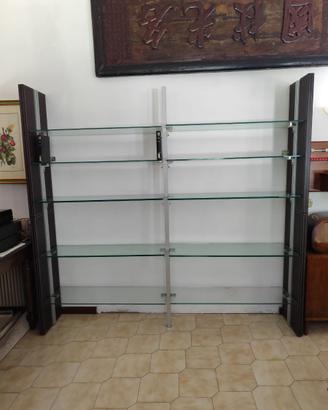 Libreria a vetri
