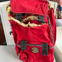 Zaino KIPLING con schienale rigido e multi tasche