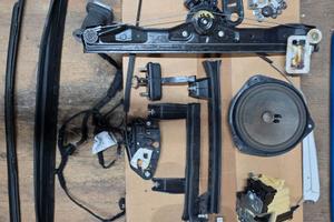 Ricambi porta anteriore DX Fiat Panda 312 vetro