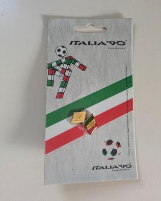 Pin gadget vintage Italia '90