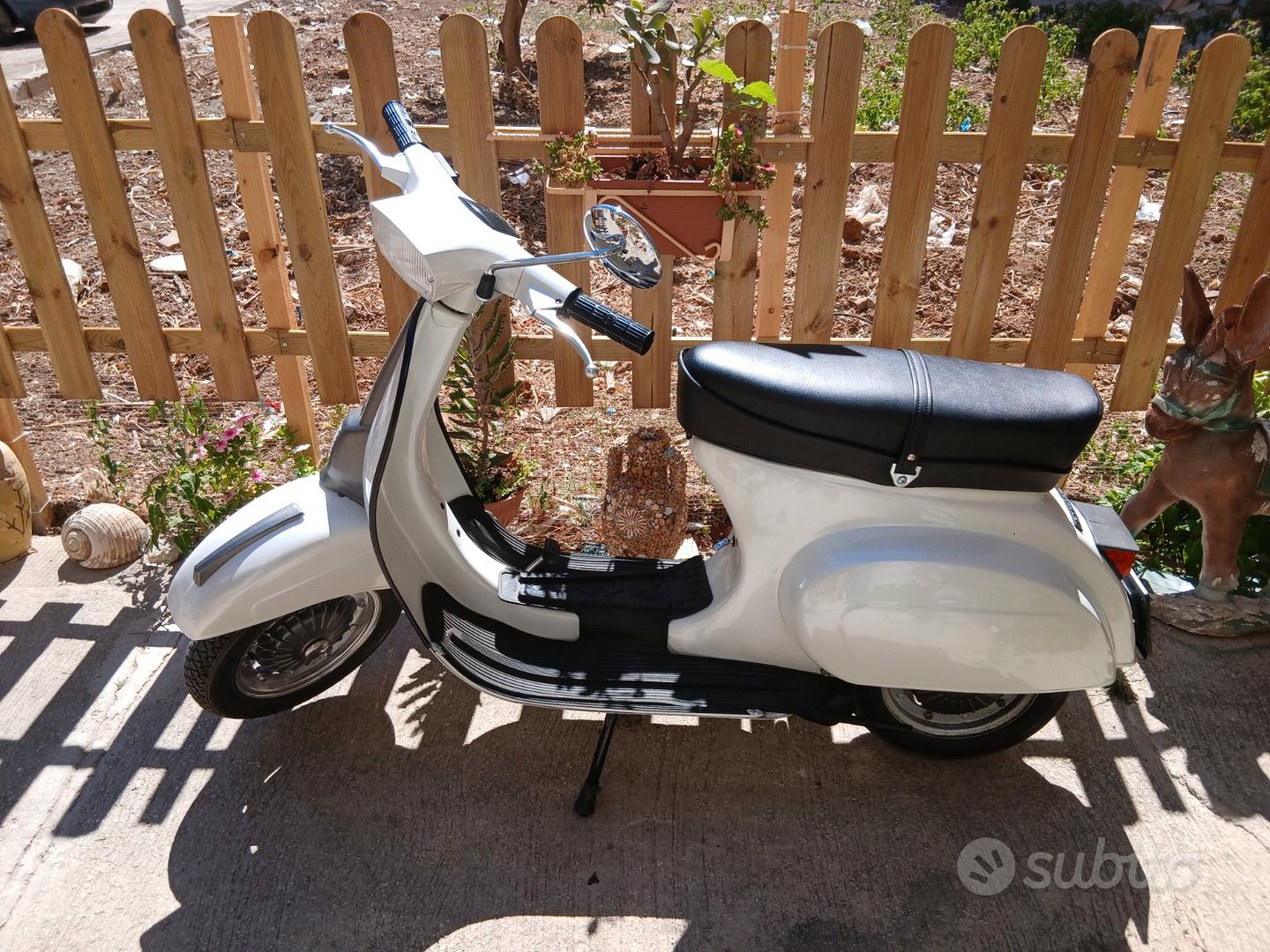 HOT Vespa 125 Vespa 50 Special 1973 Piaggio Vespa 50 Special