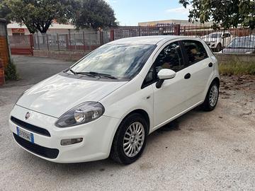 Fiat Punto 1.3 Mjt II 75 CV Street neopatentati