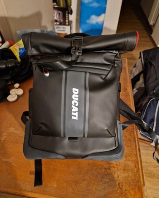 Zaino da moto Piquadro per Ducati