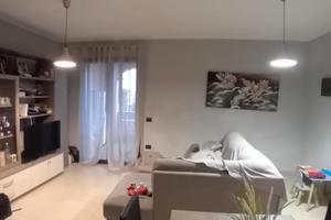 Trilocale in piccolo stabile con posto auto