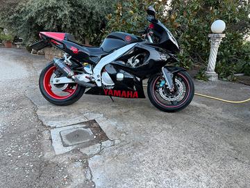 R6 del 2000