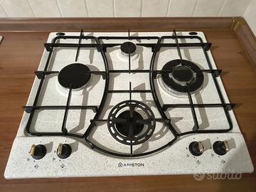 piano cottura a gas da 60cm Ariston come nuovo