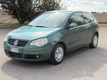 Volkswagen Polo 1.4 16V FSI 3p. Sportline