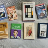 Libri a scelta come in foto a 1 euro cadauno