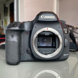 Kit Canon EOS 5D Mark III + Zoom 24- 105mm ƒ4 IS U