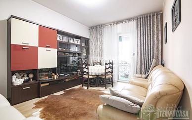 AMPIO BILOCALE CON DUE BALCONI | RISTRUTTURATO!!