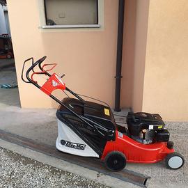 tagliaerba proffessionale oleomac  max