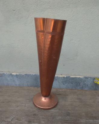 Vaso da fiori vintage antico rame martellato mano