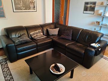 Divano 5 posti Pelle Nera Natuzzi