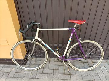 Bici da corsa Benotto