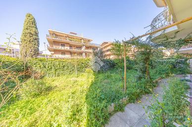 5 LOCALI A MARINO