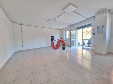 LOCALE pluriuso - Via Colonnette - BENEVENTO