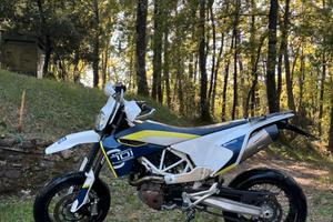 Husqvarna 701 supermoto - no depotenziata 2016