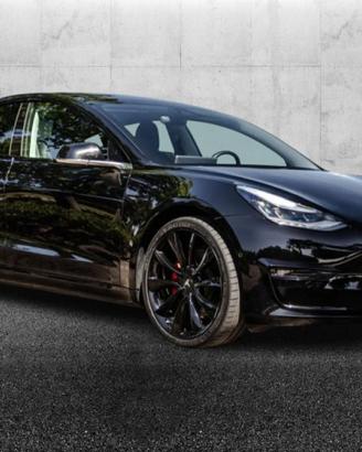 TESLA Model 3 Long Range AWD Performance