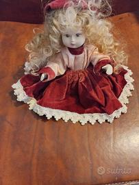 Stupenda bambola vintage in ceramica vestito in ve