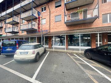NEGOZIO A CANDIOLO