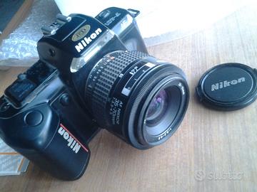 Nikon F401 macchina fotografica analogica del 1989