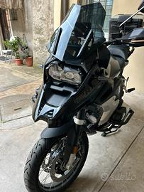 Moto BMW GS 1250 ultimate