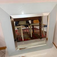 Specchio di design retroilluminato